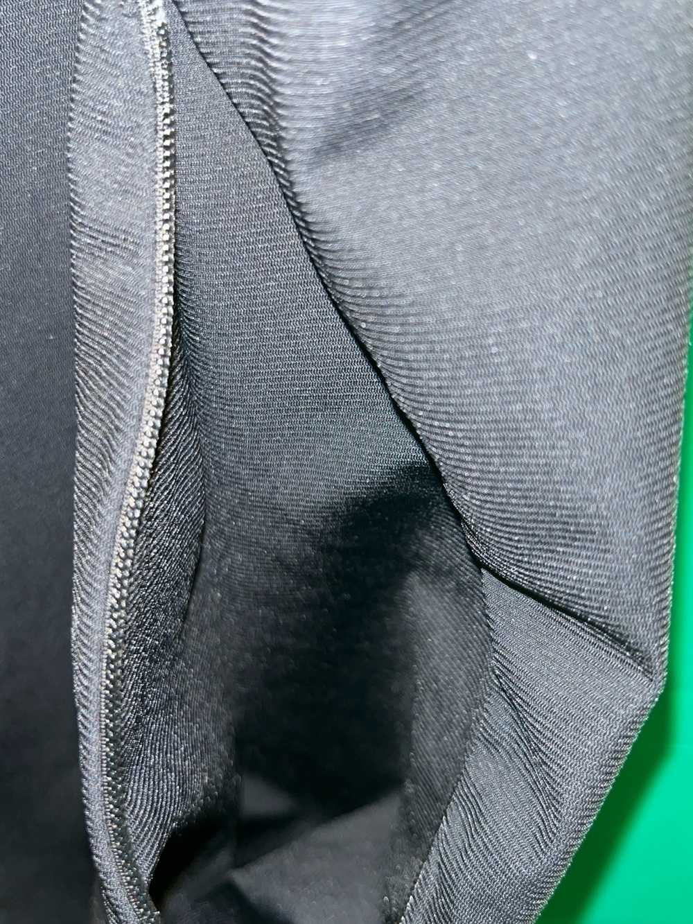ACEGOLFS More Than Basic Performance Ruffle Pants - Picture 8 of 15
